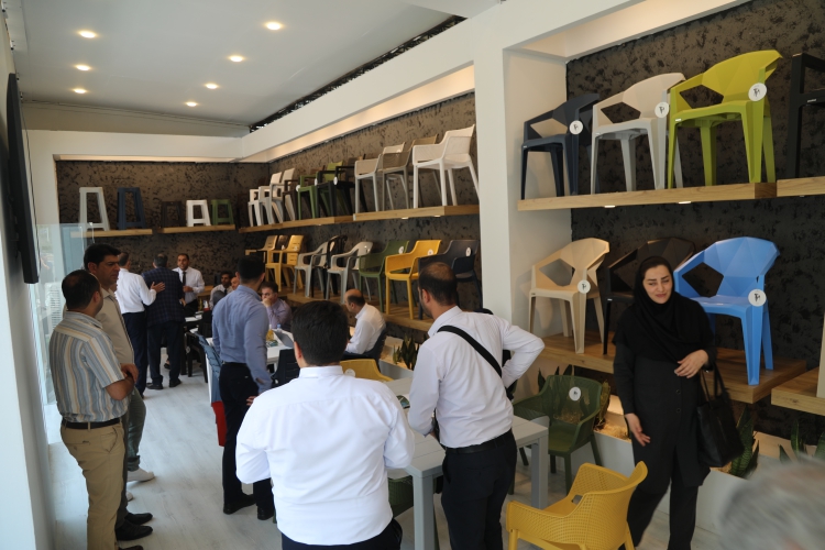 حضور برجسته پولاد صنعت در نمایشگاه بین‌المللی مبلمان تهران (HOFEX 1403)